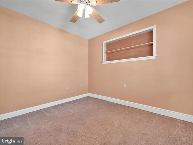 Bedroom A - 19 Beechwood Rd Unit APT 1