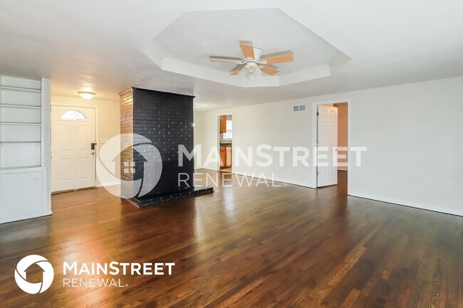 Photo - 6412 N Forest Ave