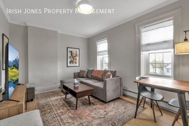 Photo - 617 Niagara St Unit Apt 5