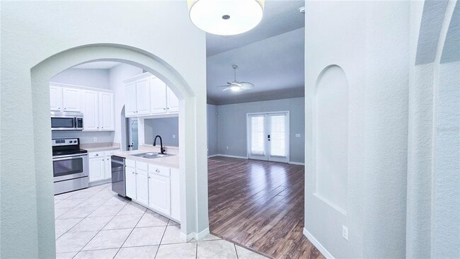 Photo - 3519 Kenwood Crossing