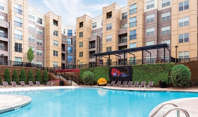 Photo - Boulevard 98