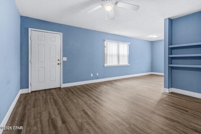 6321 Lenawee St Unidad B3