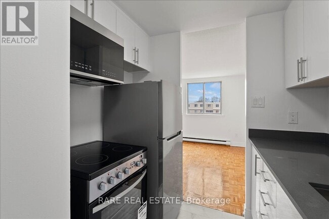 Photo - 7555 Goreway Dr Unit 205