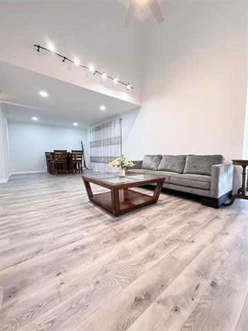 Photo - 576 E Avenue J Unit B