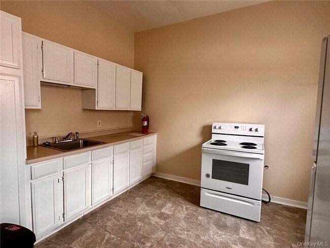 Photo - 86 Vineyard Ave Unit 2