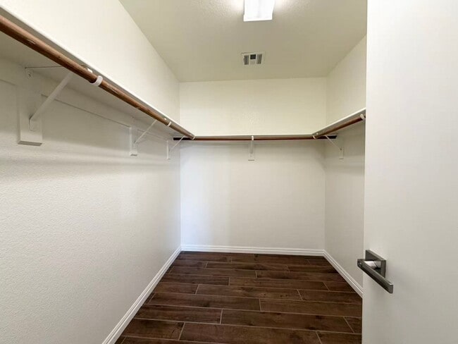 Photo - Nice House In Summerlin