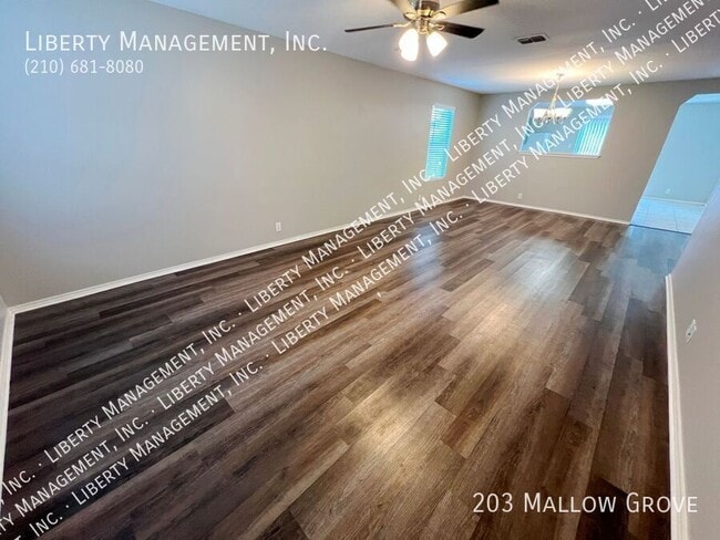 Photo - 203 Mallow Grove