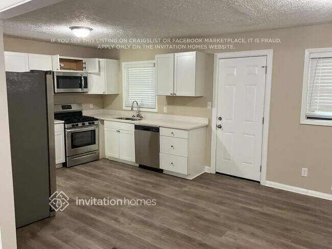 Photo - 2652 Williamsburg Dr