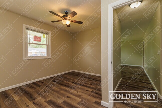 Photo - 6319 E Piccadilly Rd