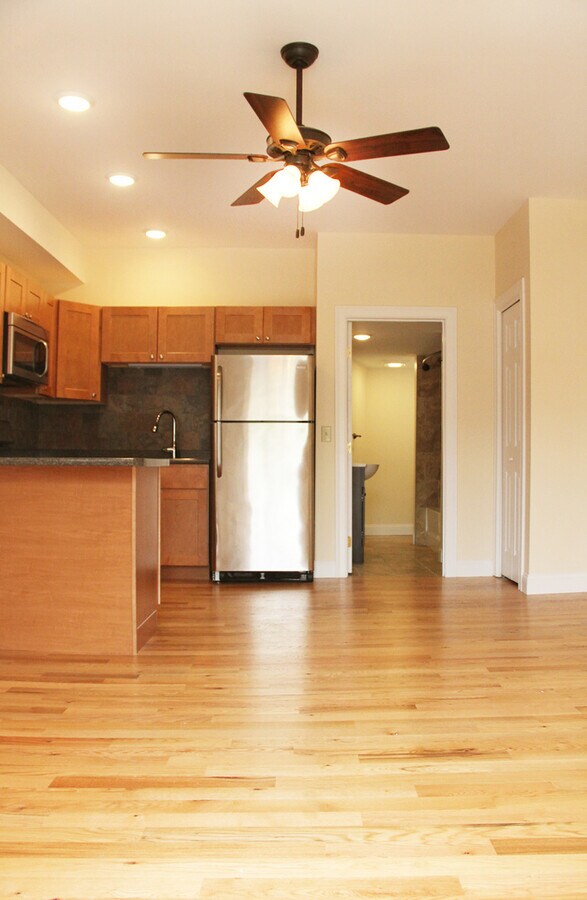 Photo - 153 N Winooski Ave Unit APT 10