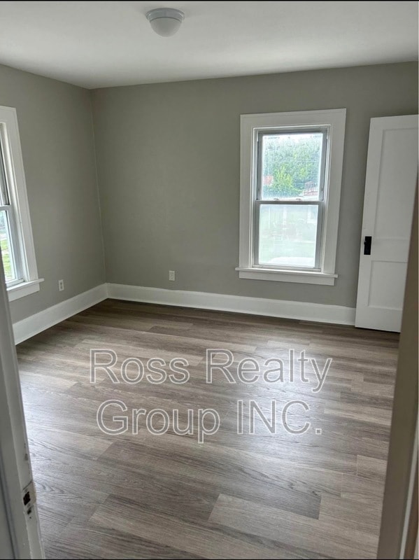 Photo - 711 Woodstock Ave