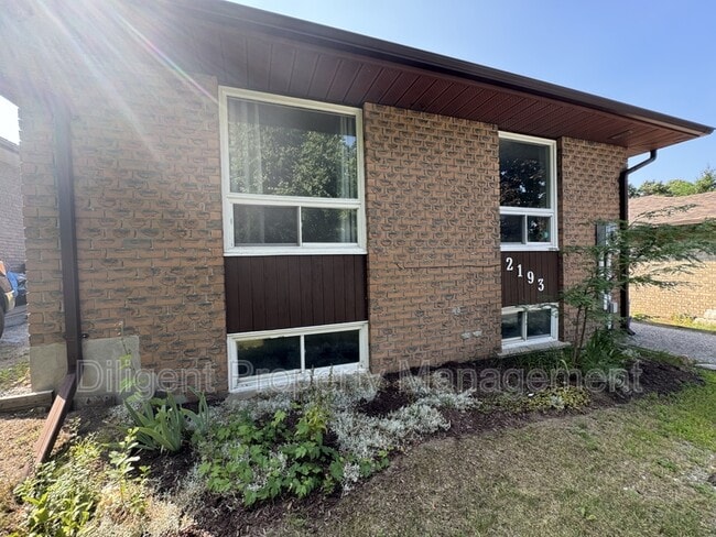 Building Photo - 2193 Springwood Rd