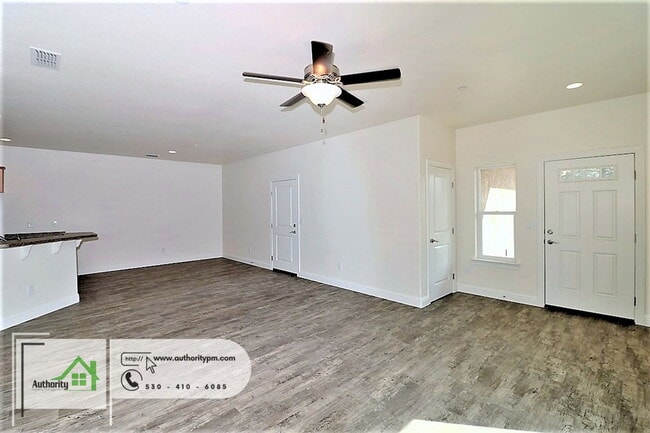 Photo - 2530 Rainbow Ln