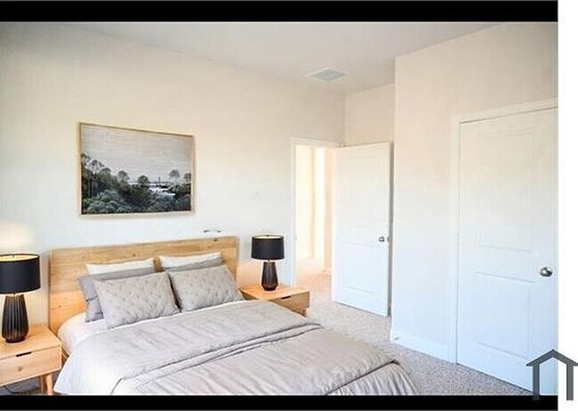 Photo - 1200 Renato Dr