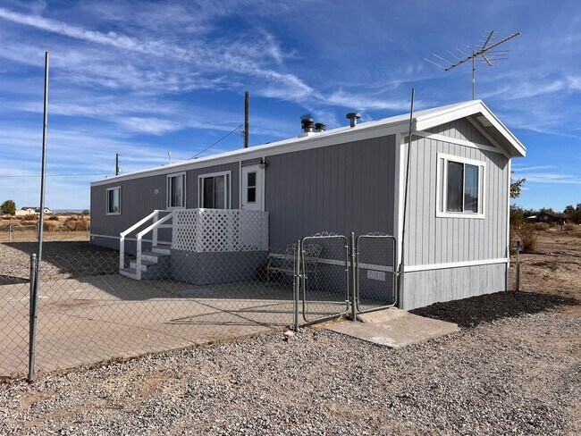 Horse Property on 5 Acres in Fallon - Horse Property on 5 Acres in Fallon