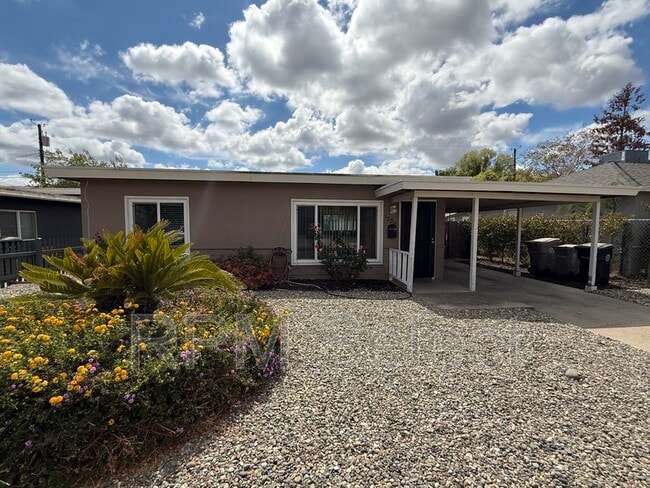 Building Photo - 1220 Browning Dr Rental