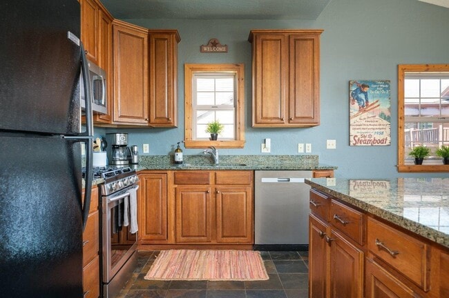 Photo - 91 Fireweed Ct