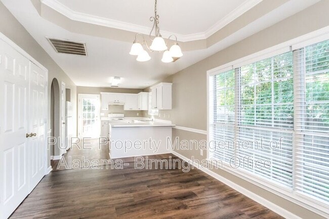 Photo - 108 Flagstone Ln