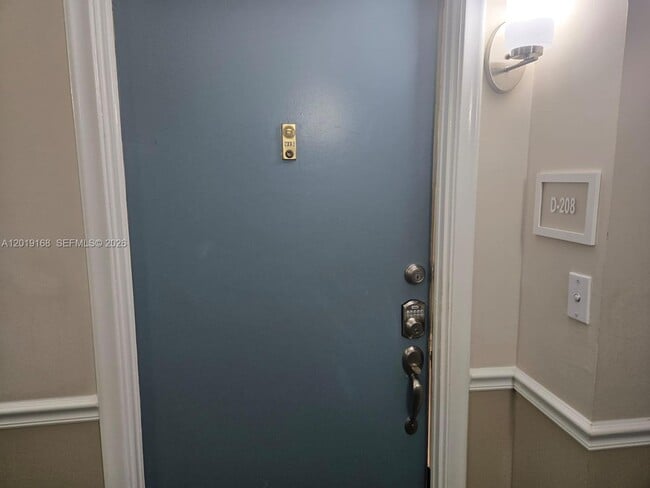 Photo - 1950 N Andrews Ave Unit 208D
