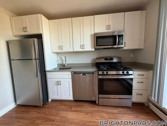 Photo - 9 Bronsdon St Unit 12L-D