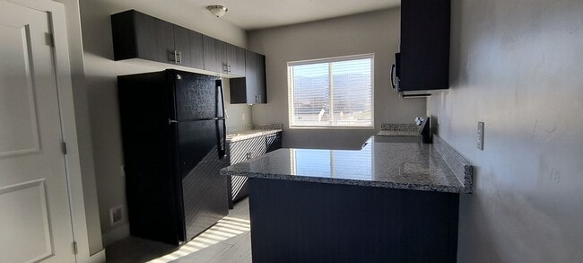 Photo - 576 W 1045 N Unit 2b/2b