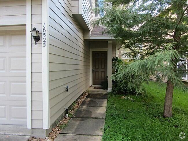 Building Photo - 16523 Beckland Ln Rental