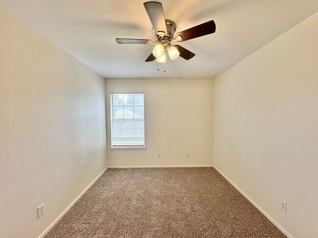 Photo - Available Now: 3 bedroom home on corner lo...