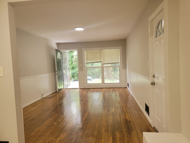 Photo - Home of the Less than $1500 Home Rentals 3...