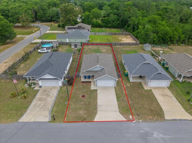 Photo - 3186 Maple St