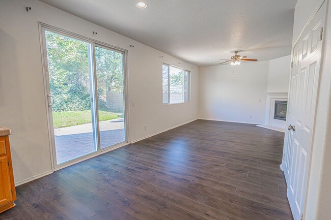 Photo - Charming 3-Bedroom Home with a Big Backyar...