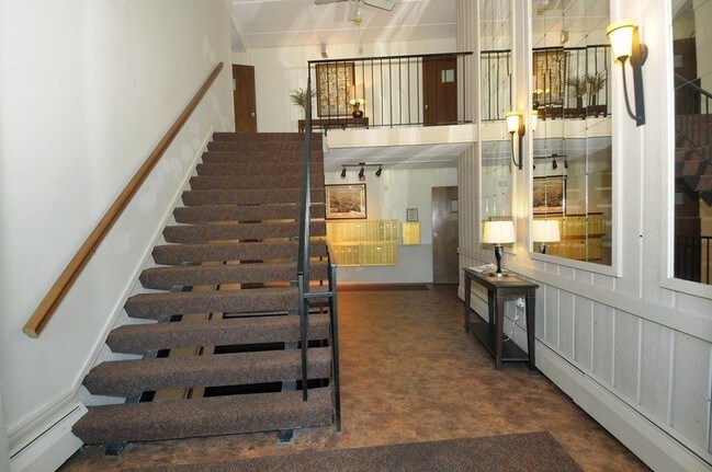 Photo - 7106 Fortune Dr Unit 22