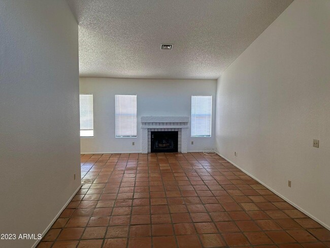 Photo - 3712 E Lavender Ln