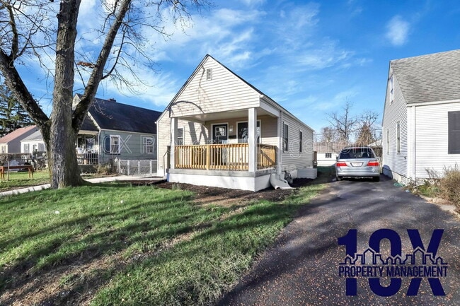 Photo - 2453 McGuffey Rd