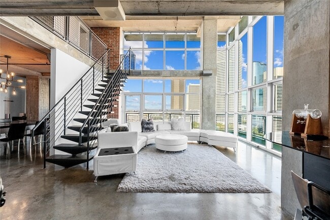 Photo - 2000 Bagby St Condo Unit 13430