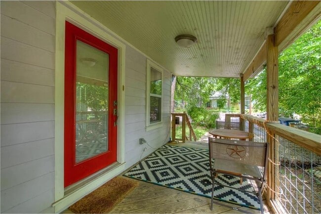 Photo - 1607 Garden St