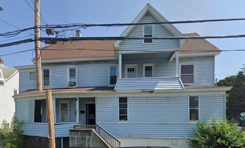 Photo - 265 W Main St Unidad 1