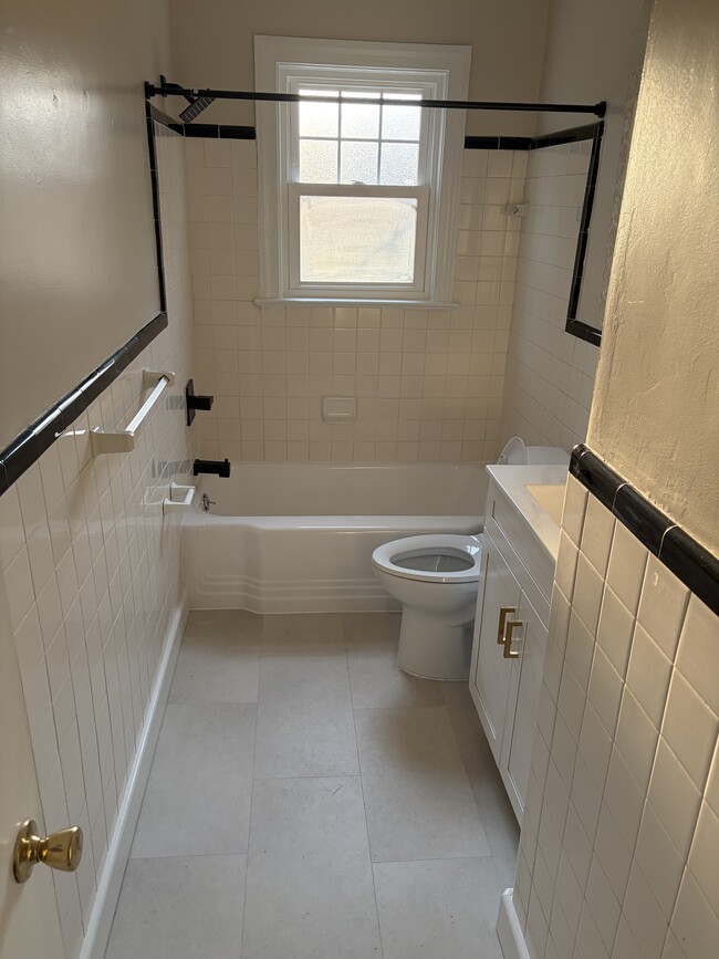 Photo - 536 Cavalier Dr