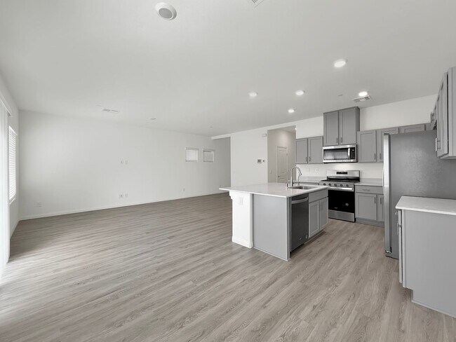 Photo - 9984 Indigo Cliffs St