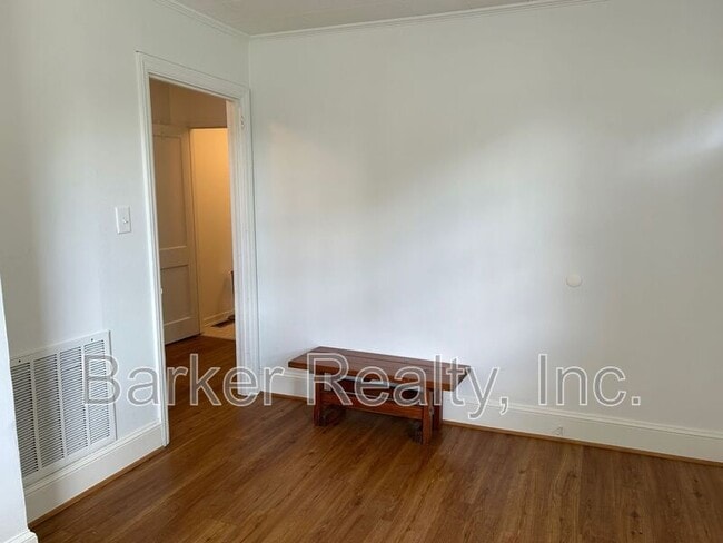 Photo - 1907 Simpkins Rd