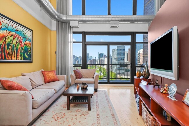 Photo - 1530 S State St Unit 1009