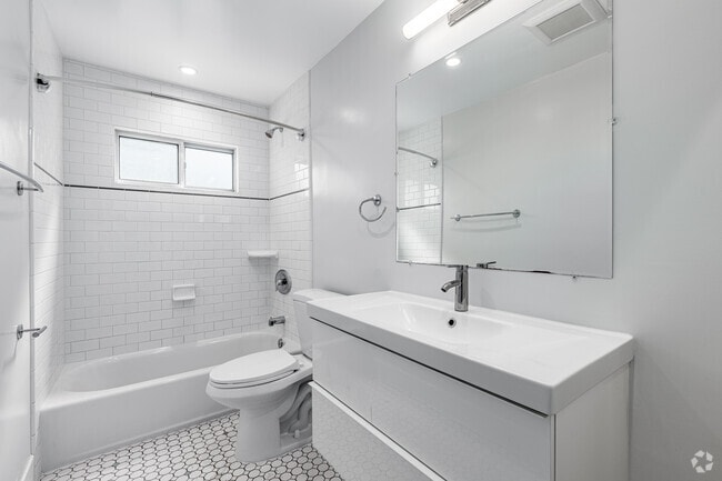 2 habitaciones, 1 baño - 950 pies cuadrados - Baño