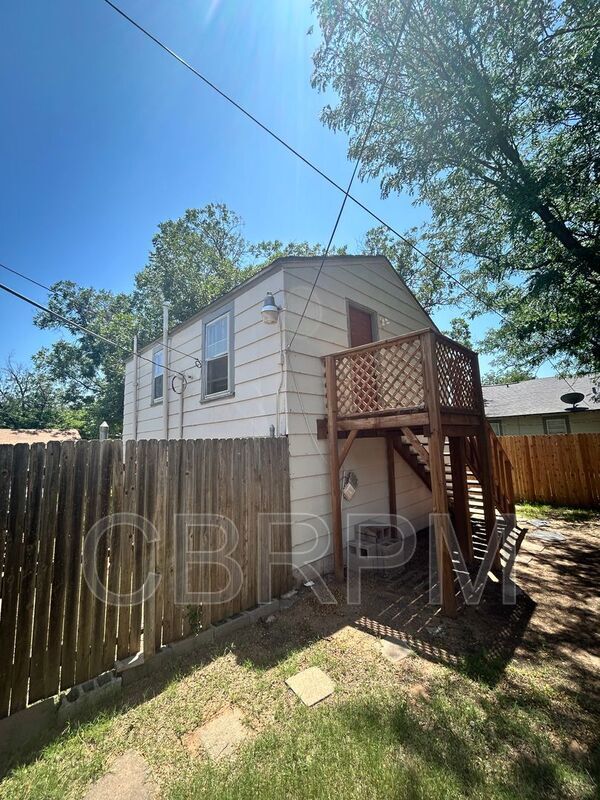 Photo - 2122 16th St