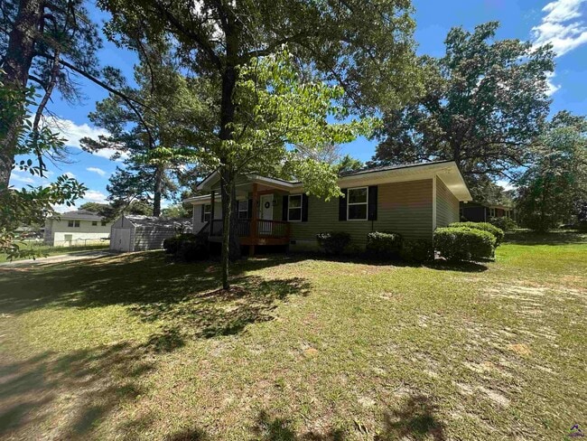 Photo - 223 Choctaw St