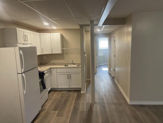 Building Photo - 108 N McAree Rd Rental