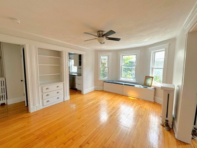 Photo - 9 Gordon St Unit 1