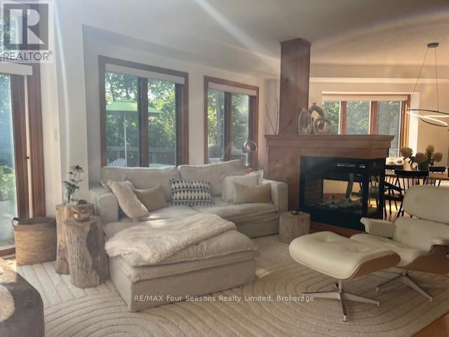 Photo - 224 Blueski George Crescent