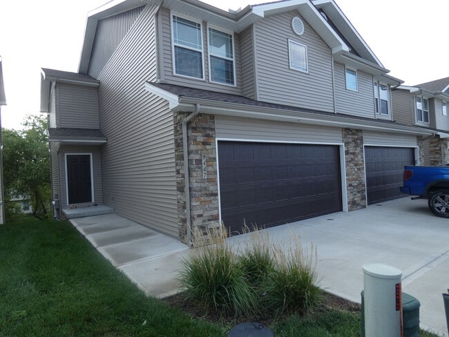 Building Photo - 9447 N Baltimore Ave