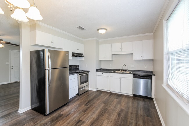 Photo - Spacious 3 Bedroom Home in Augusta, GA