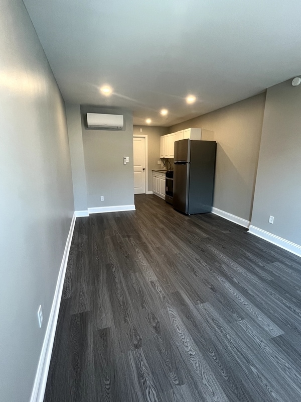 Photo - 1738 Wolf St