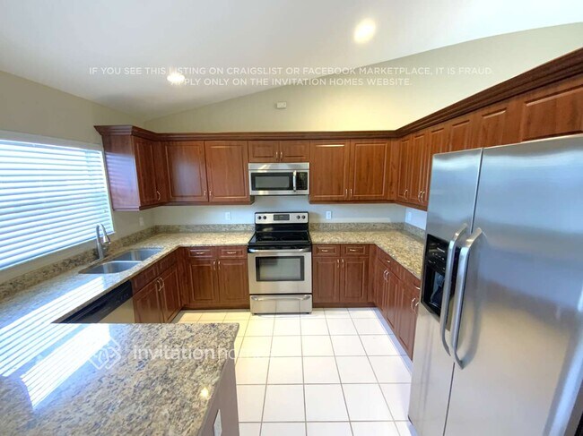 Photo - 18152 Blue Lake Way